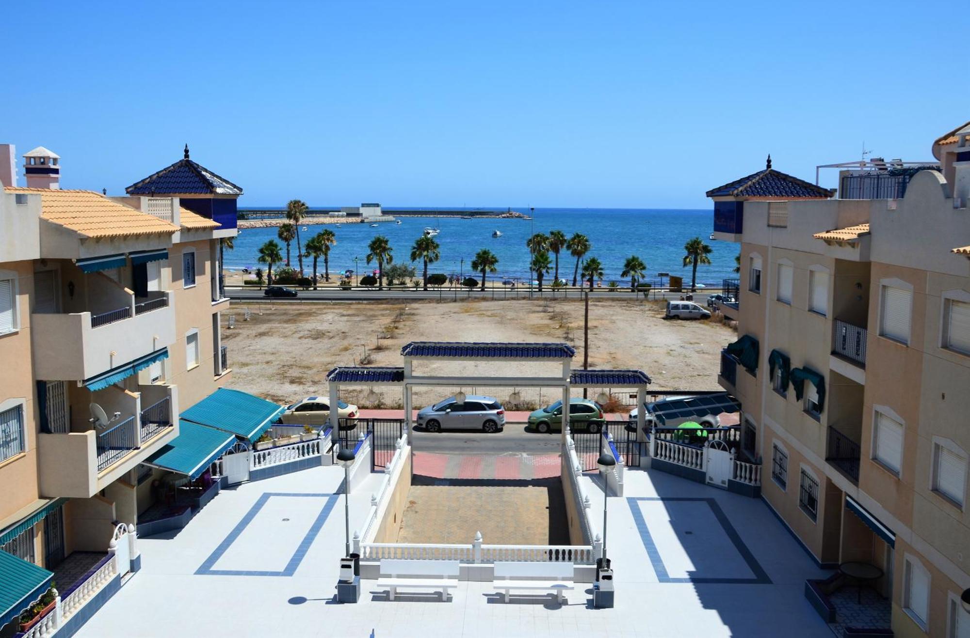 Naufragos Beach Apartment Torrevieja Exterior foto